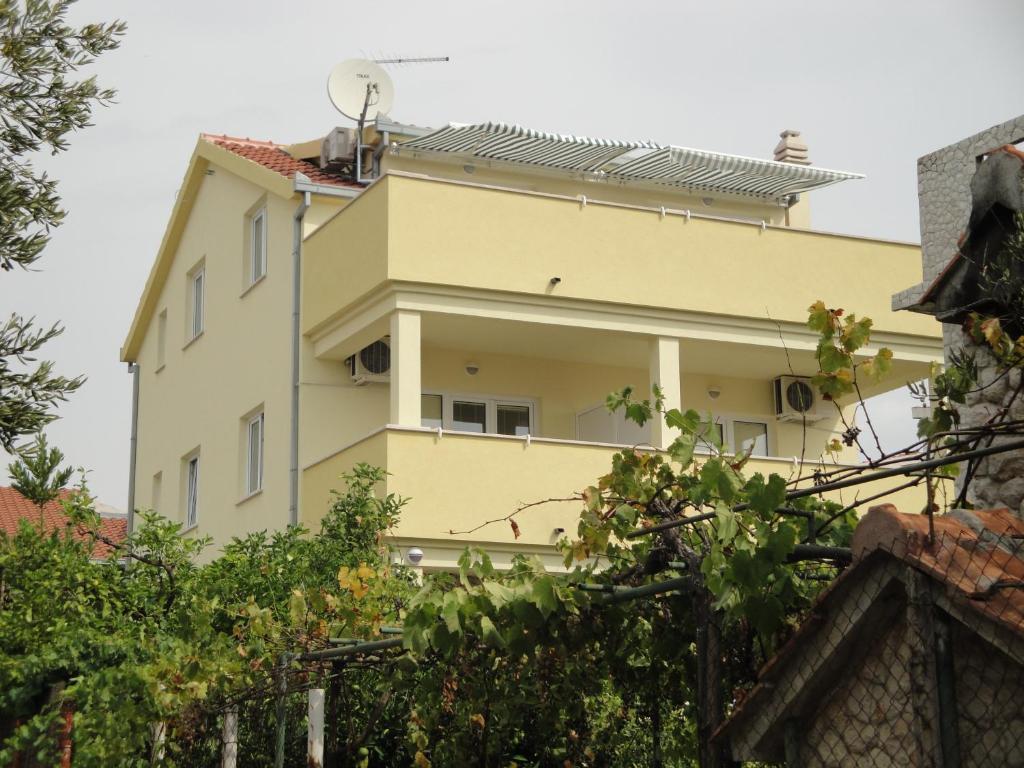 Apartments Vito تروغير المظهر الخارجي الصورة